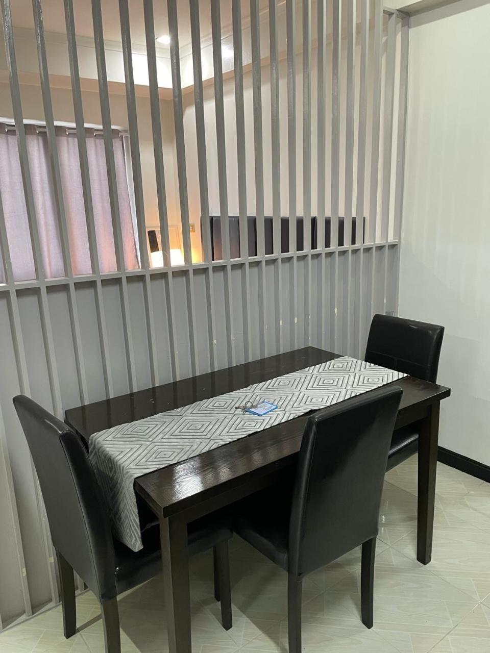 Cozy 2-Bedroom At South Of Market Soma Bgc Near Sm Aura, Market! Market! & Bonifacio High Street Taguig Εξωτερικό φωτογραφία